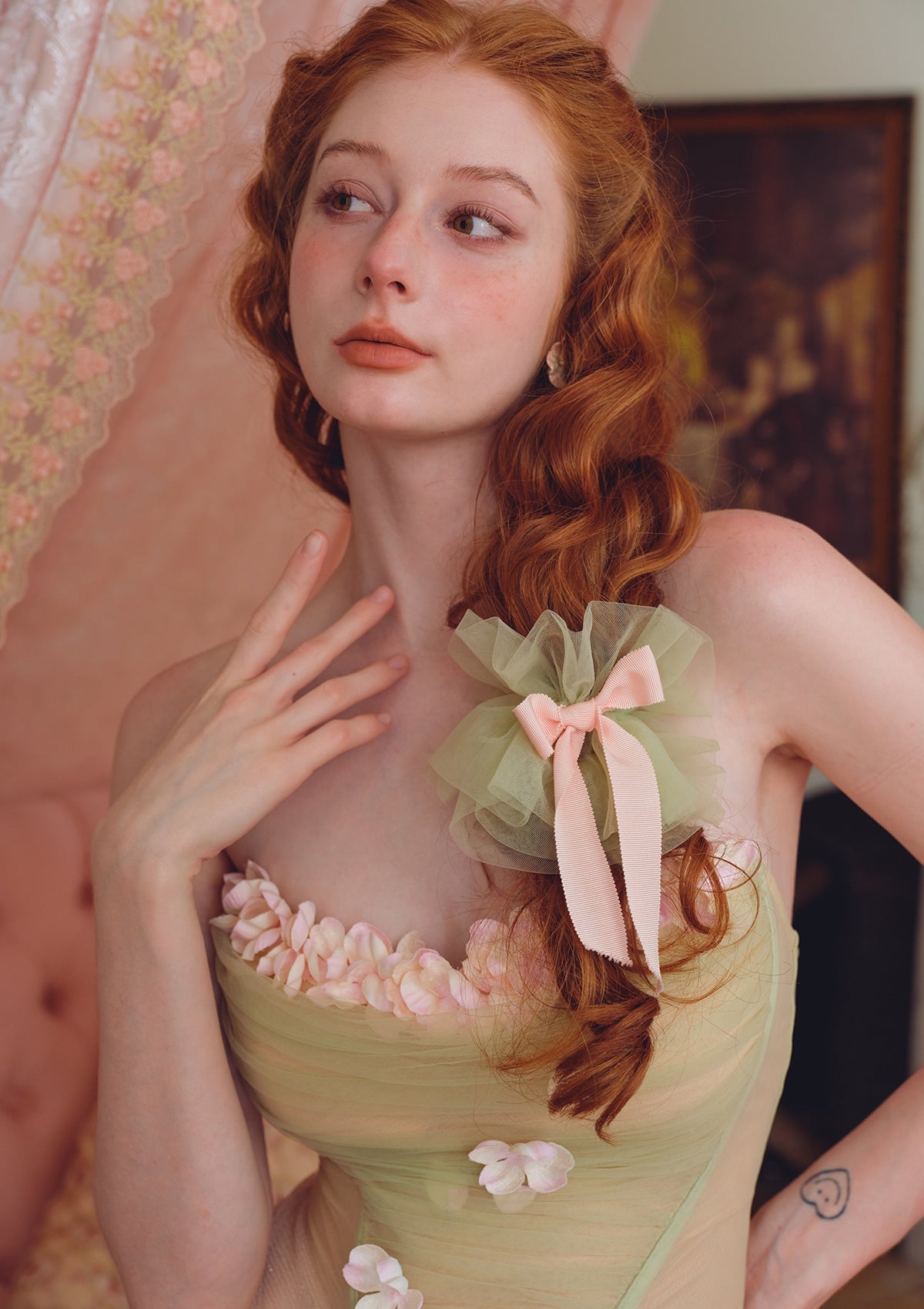 茅coute Les Fleurs Tomber Dress