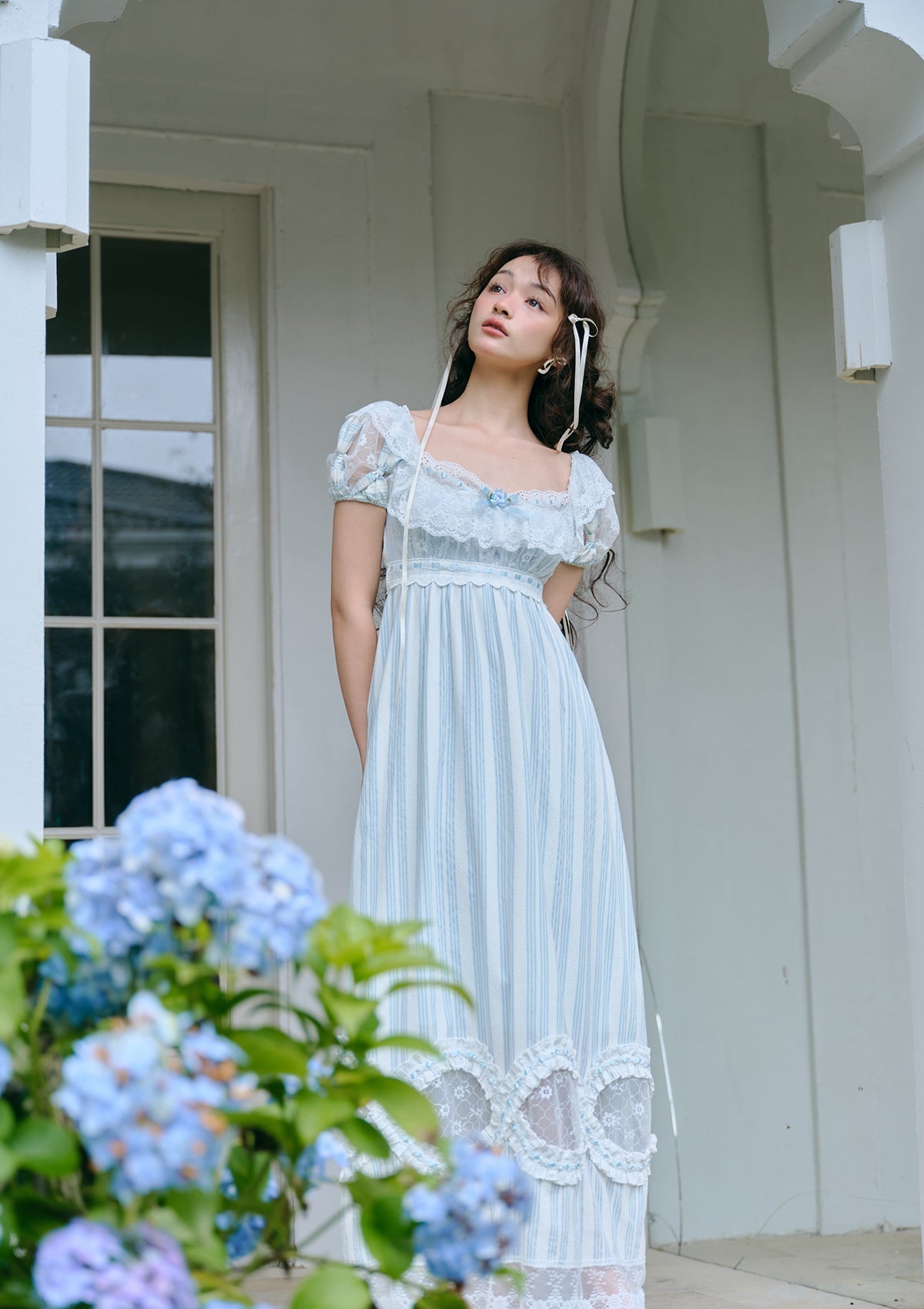 鈥淢atin de fen锚tre fleurie鈥?Dress